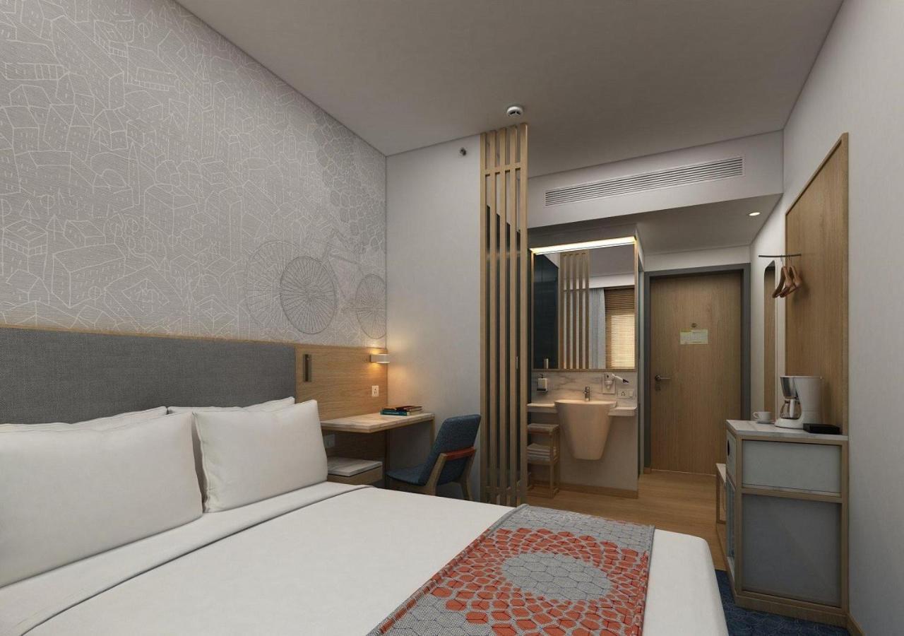 Holiday Inn Express Greater Noida Knowledge Park By Ihg Екстериор снимка