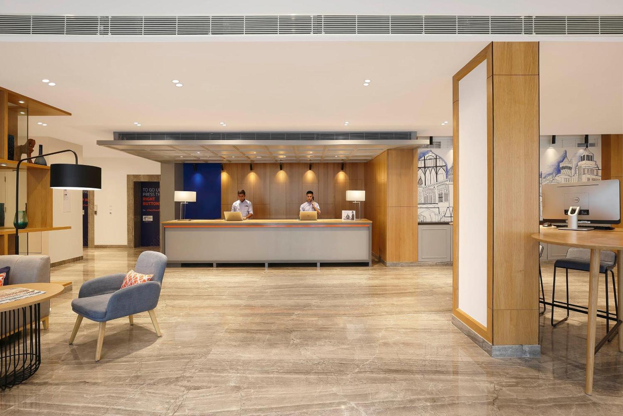 Holiday Inn Express Greater Noida Knowledge Park By Ihg Екстериор снимка