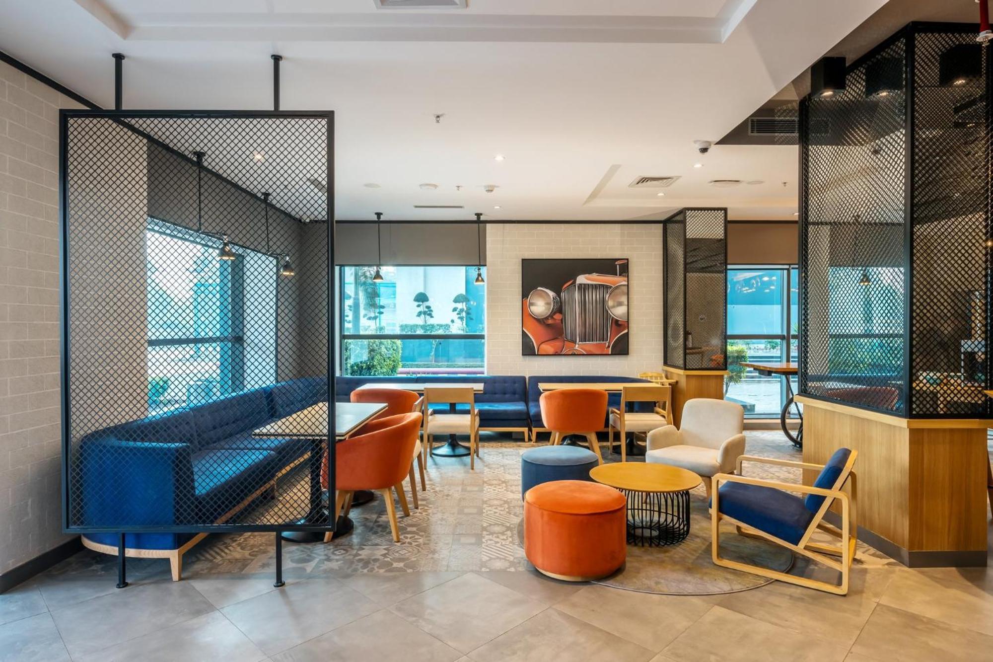 Holiday Inn Express Greater Noida Knowledge Park By Ihg Екстериор снимка